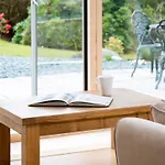 4 Bed In Sz267 펜션 케직